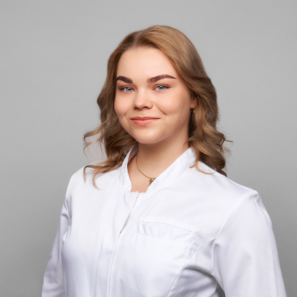 Lauren-Ly Valge